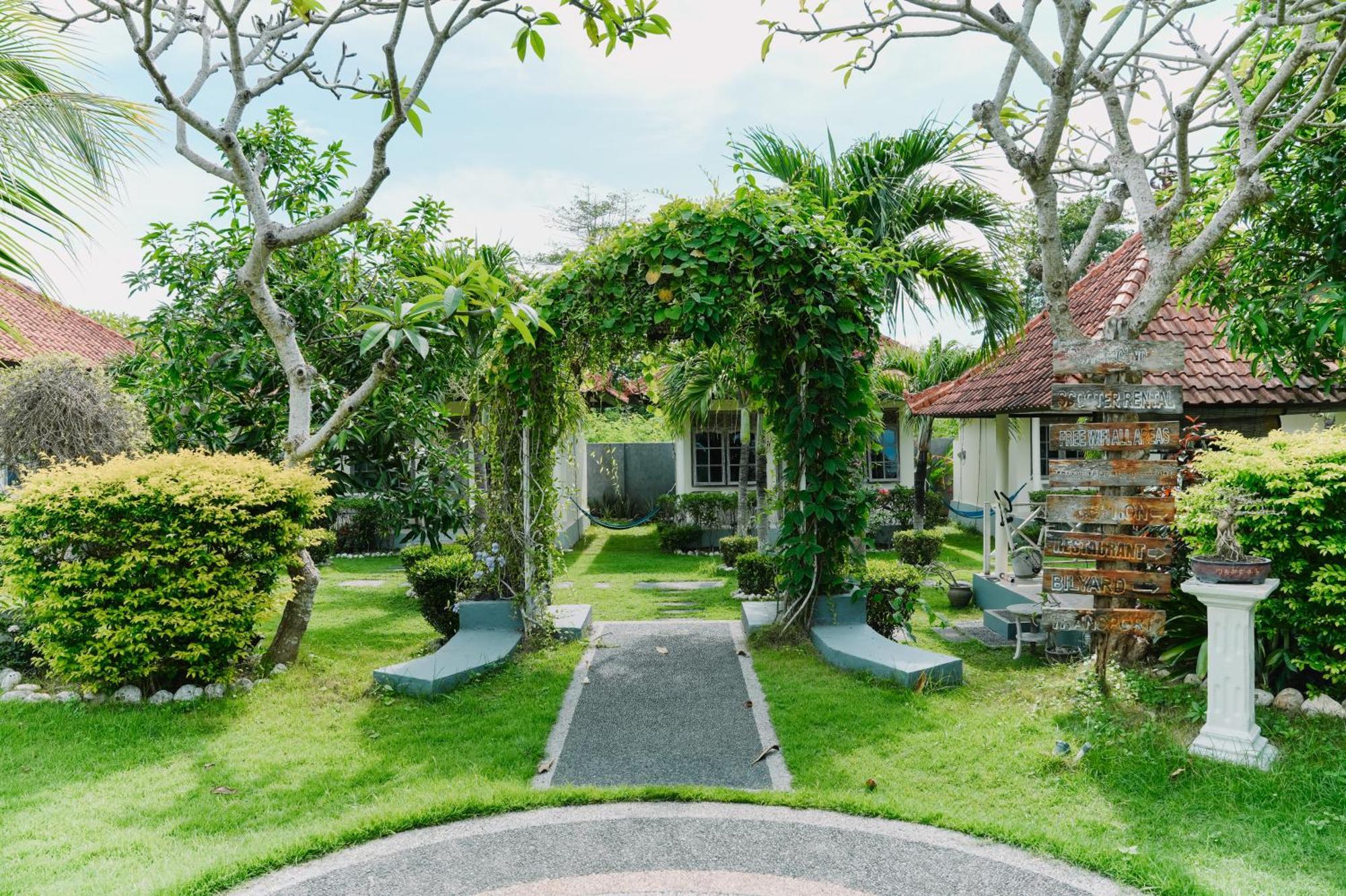 Taman Asih Bingin Homestay Uluwatu  Exterior photo